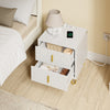 SoBuy FBT115-E-W Table de Chevet avec Prise Intégrée 4-en-1 – 2 Prises, USB, Type-C, 2 Tiroirs, Poignées Dorées, Blanc