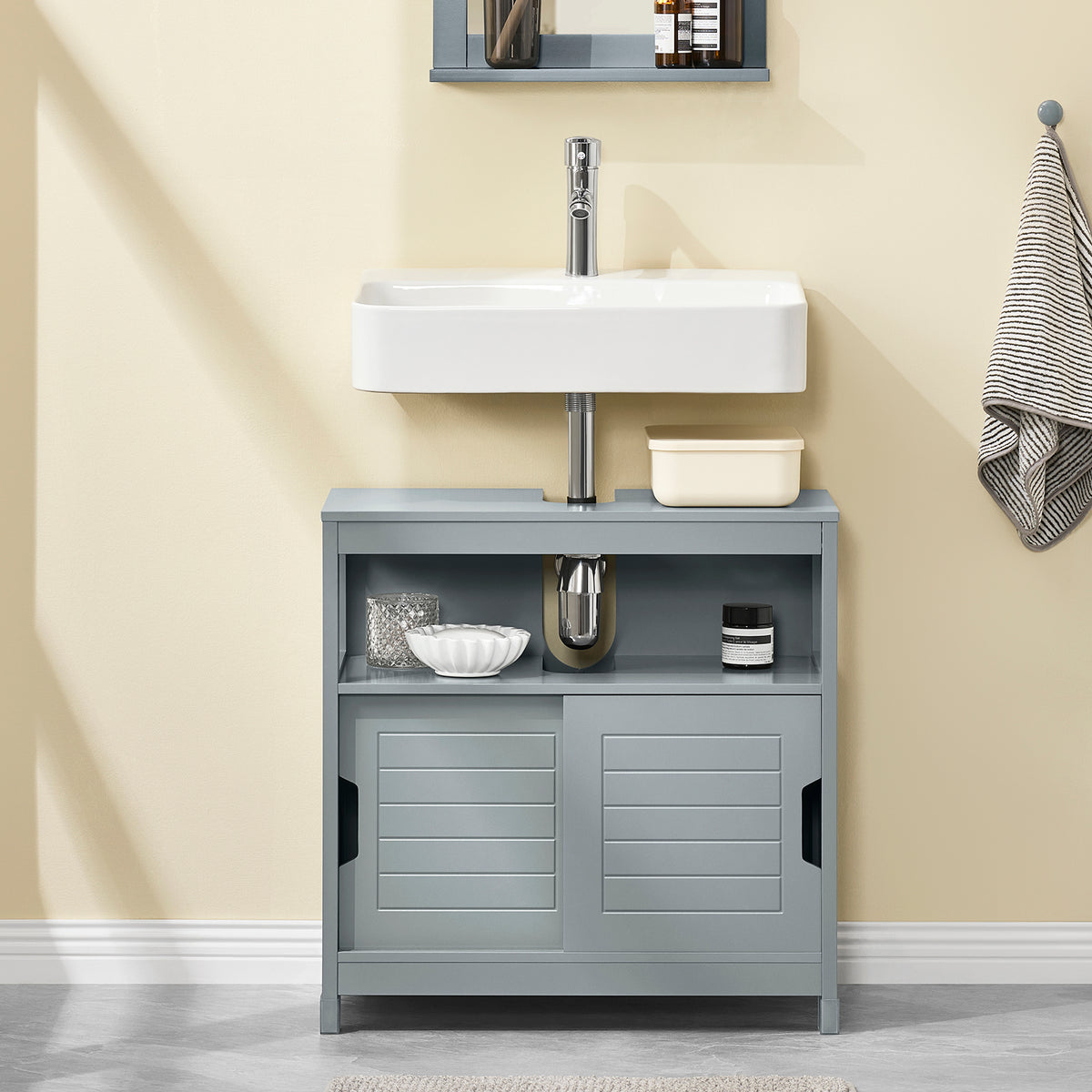 sobuyes.shopG128-SG Meuble sous Lavabo avec Portes Coulissantes, Format Compact, Résistant à l’Humidité, pour Salle de Bain et WC – L60×P30×H60 cm, Bois, Gris