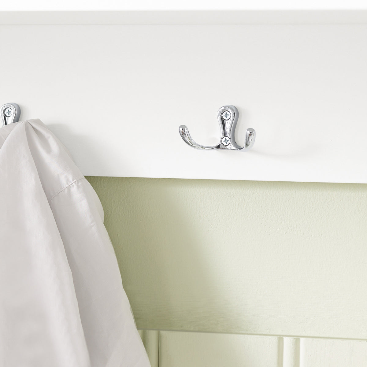 sobuyes.shopG282-W Porte-Manteau Mural avec 5 Crochets et 3 Paniers, pour Entrée et Couloir, Design Fonctionnel, Usage Quotidien – L100×P20×H30 cm, Bois, Blanc