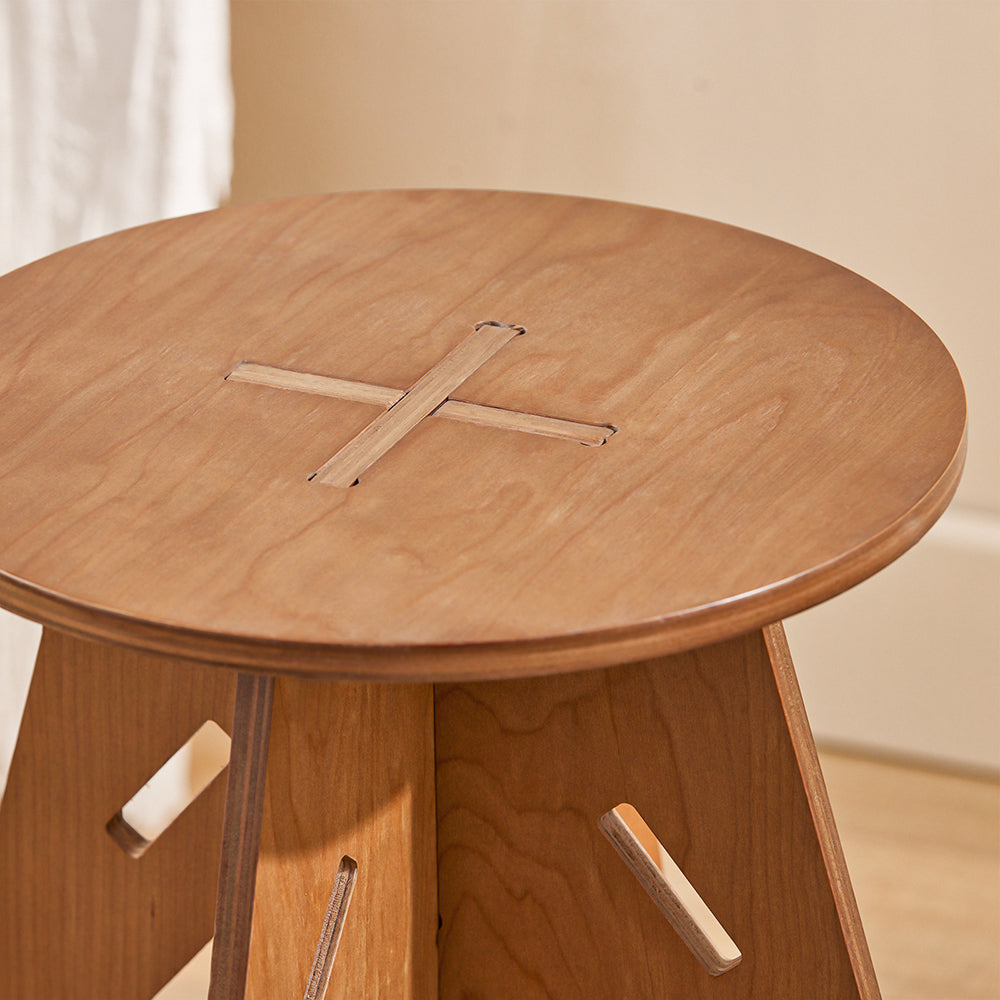 SoBuy HFBT01-K-BR Table d'appoint Ronde en Bois Table Basse Ronde Table de Nuit Table de Chevet Bouts de Canapé Marron en Tenons et Mortaises