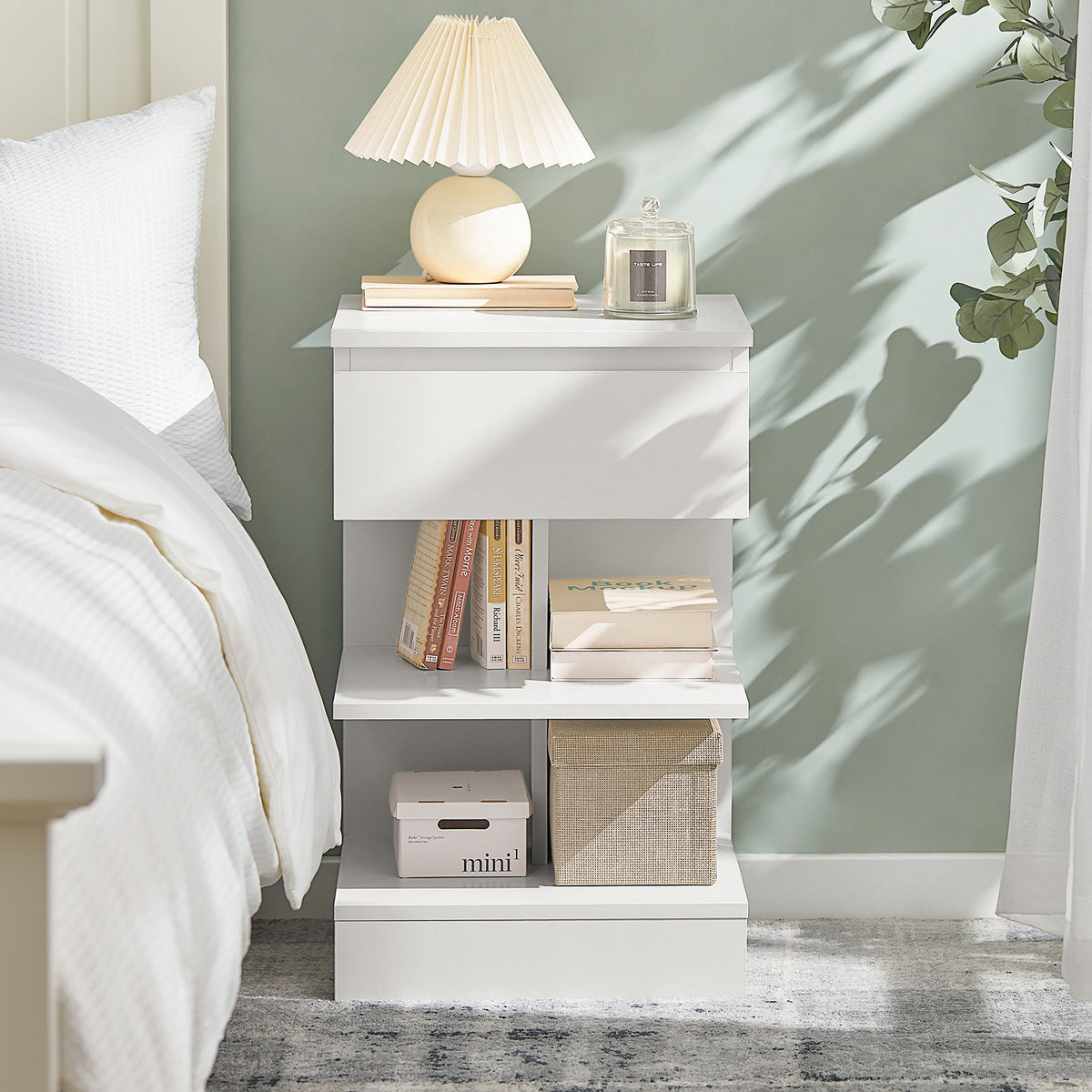 SoBuy FBT49-W Table de Chevet avec 1 Tiroir et 2 Étagères, Design Moderne, pour Salon et Chambre, Rangement Optimisé, Design Fonctionnel – L39×P39×H65 cm, Blanc