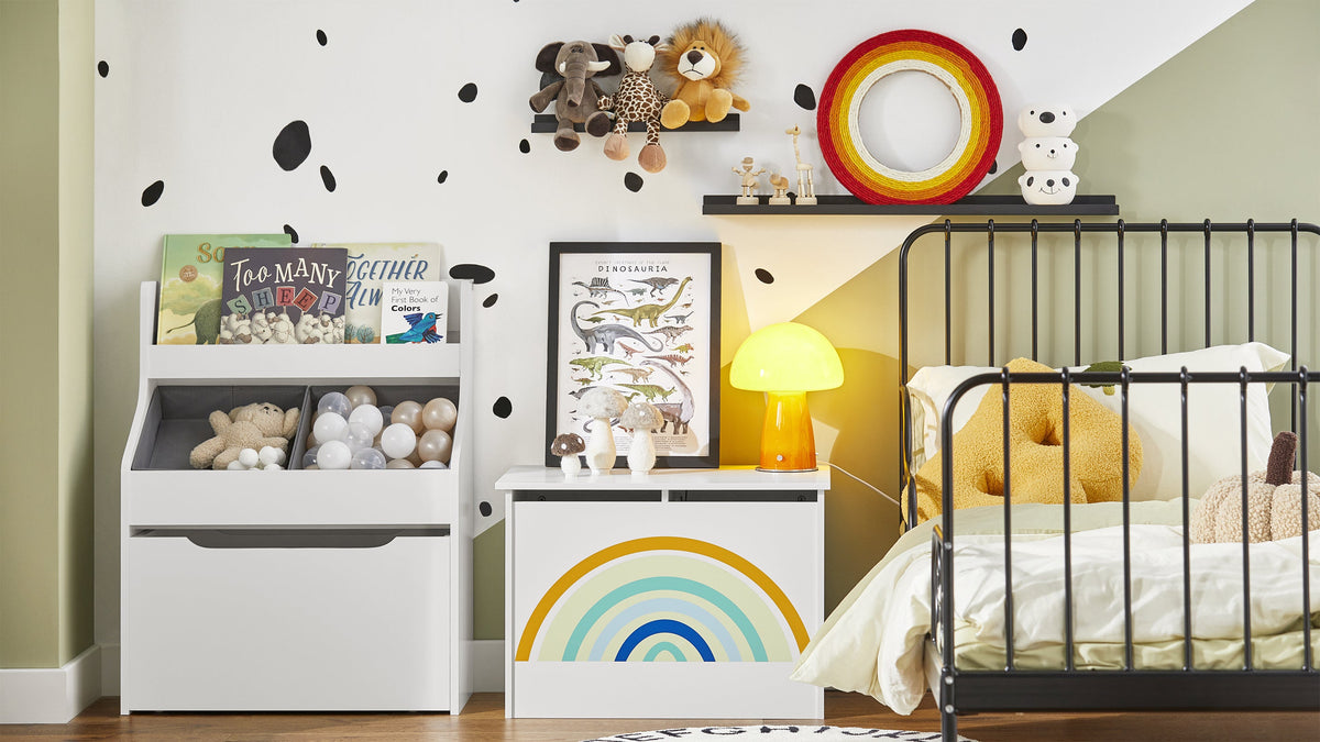Comment utiliser les meubles pour apprendre aux enfants à être organisés