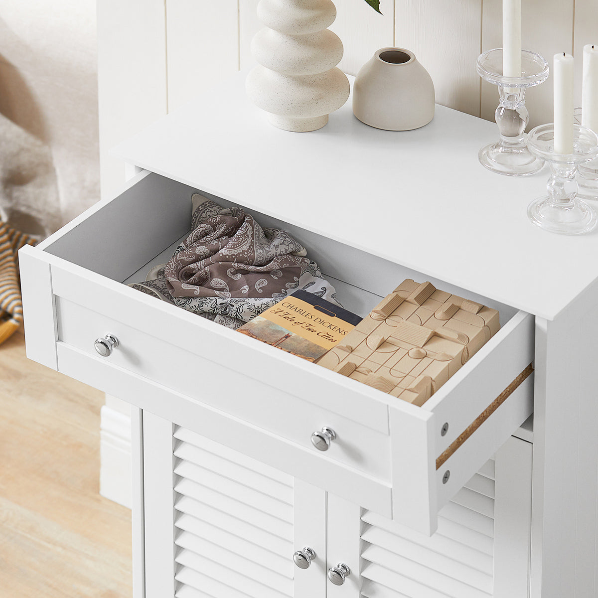 sobuyes.shopG238-W Meuble de Salle de Bain avec 2 Portes Persiennes – 1 Tiroir, Étagère Réglable, 60×35×87 cm, Blanc