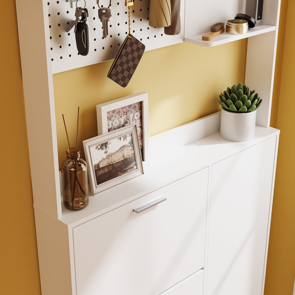 SoBuy FSR232-W Meuble à Chaussures Blanc 12 Paires – Armoire à Chaussures Étroite 14 cm, 3 Tiroirs Basculants et 1 Porte, Panneau Perforé et 6 Crochets – 83×14×197 cm, Charge 70 kg