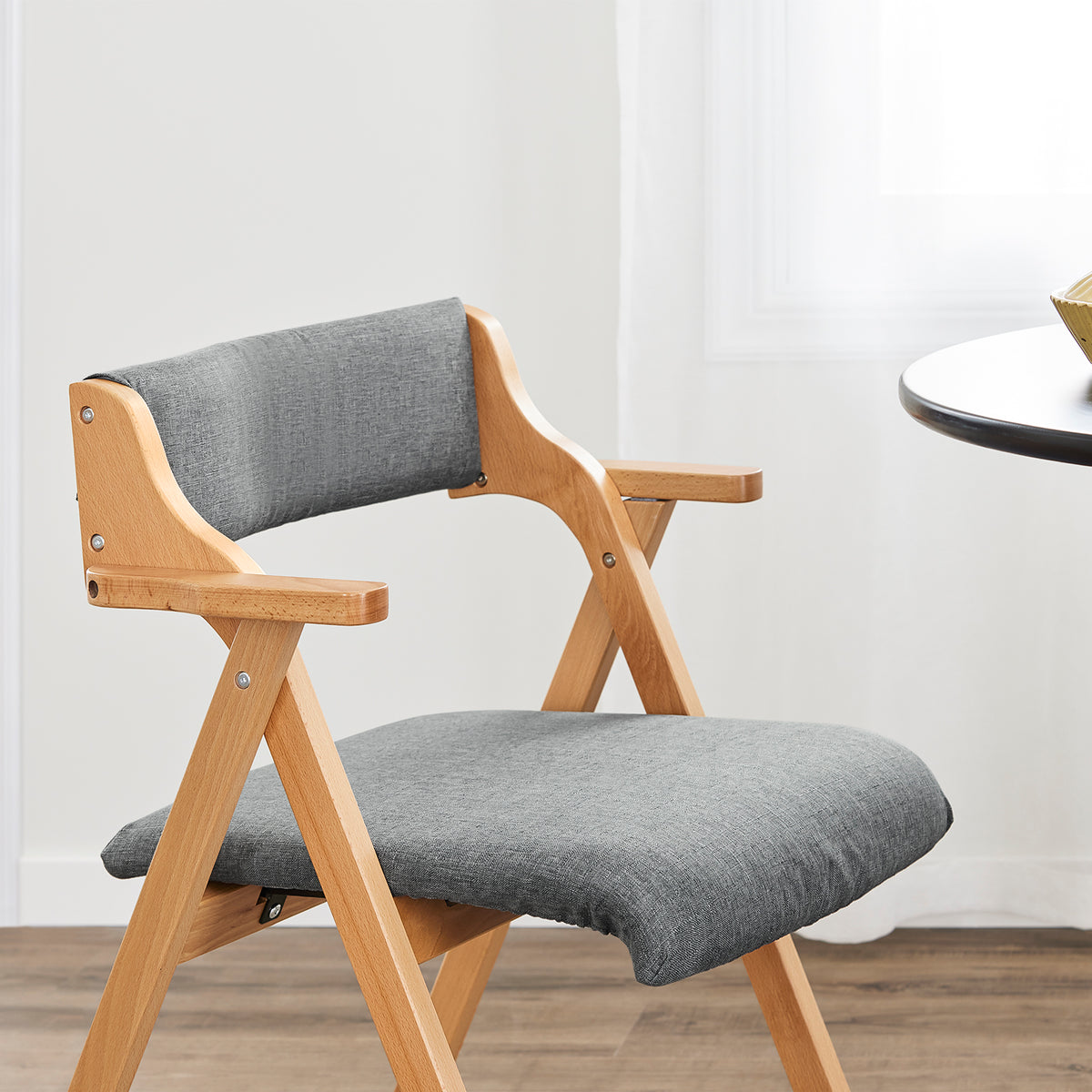 SoBuy FST98-HG Chaise Pliante avec Coussin, Confortable et Gain de Place, Pliable, Design Fonctionnel, Usage Quotidien, Format Pratique, Compact – Bois, Gris