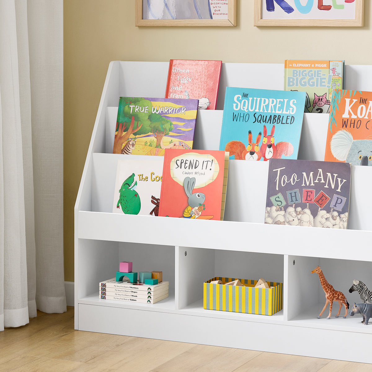 SoBuy KMB118-W Bibliothèque Enfant avec Étagère Supérieure et 3 Compartiments, Coins Arrondis et Dispositif Anti-Basculement – L100×P30×H80 cm, PB E1, Blanc