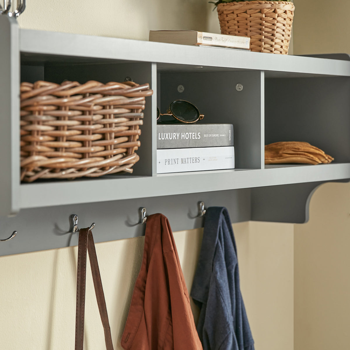 SoBuy FHK28-HG Porte Manteau Mural, Étagère de Rangement, Meuble Entrée, Vestiaire avec 3 Compartiments et 4 Crochets Doubles, 100x25x35 cm, Gris