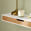 sobuyes.shopG93-WN Étagère Murale avec Tiroir - Étagère Flottante Moderne pour Entrée, Salon, Cuisine & Chambre - Blanc & Nature 60x24x8cm